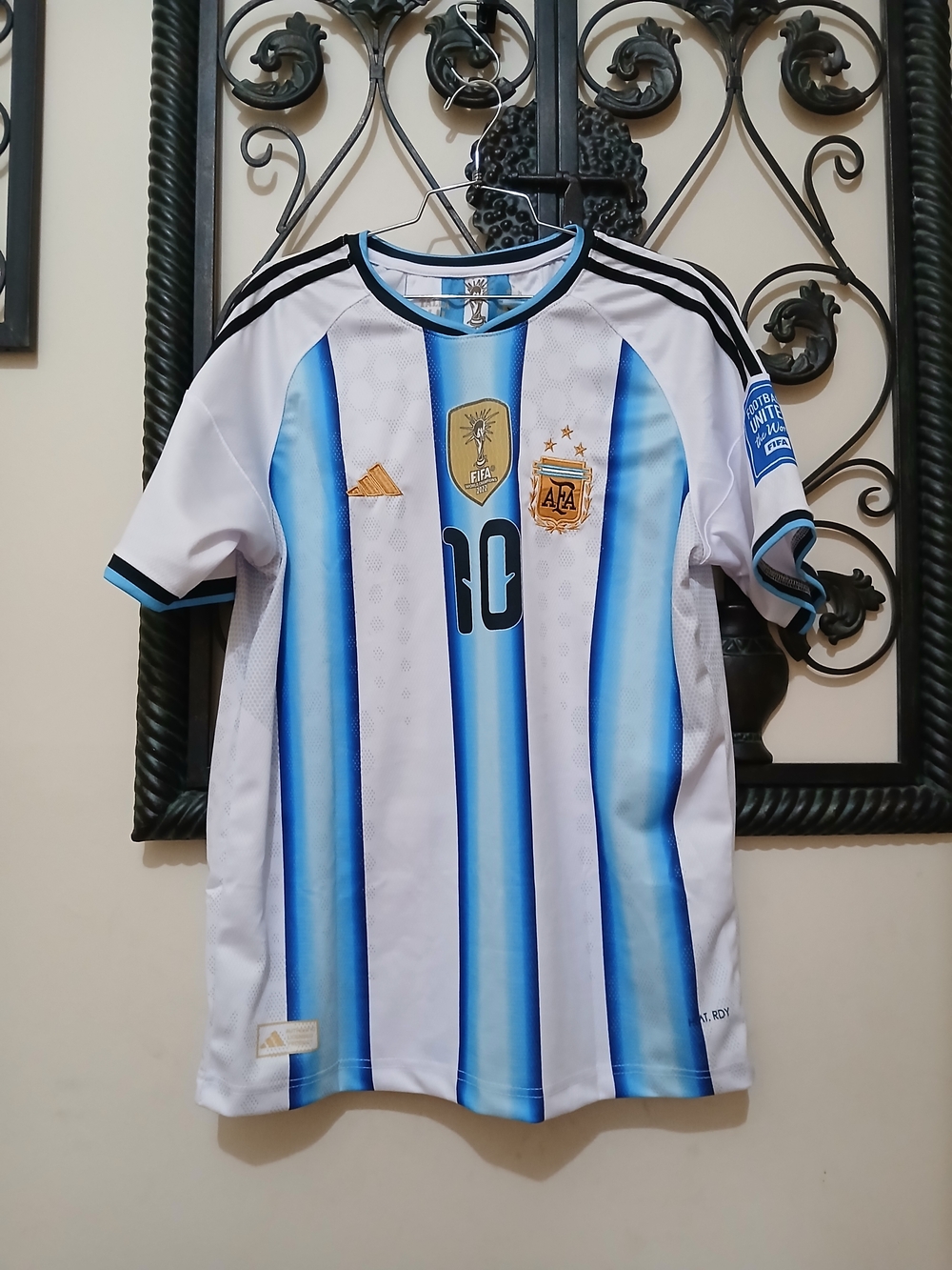 Adidas FIFA Worldcup 2022 Messi #10Argentina Soccer Jersey Size XL for Men